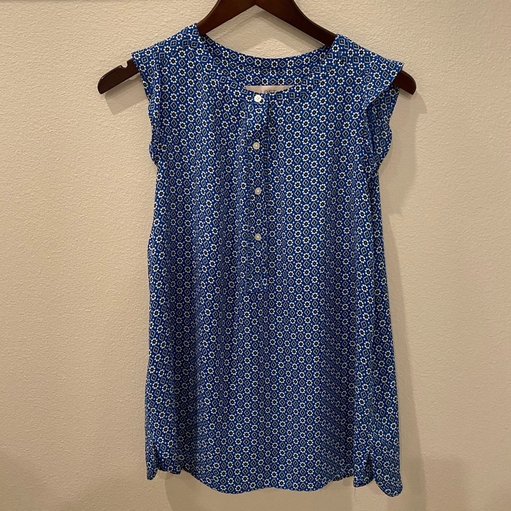 Loft XS maternity top